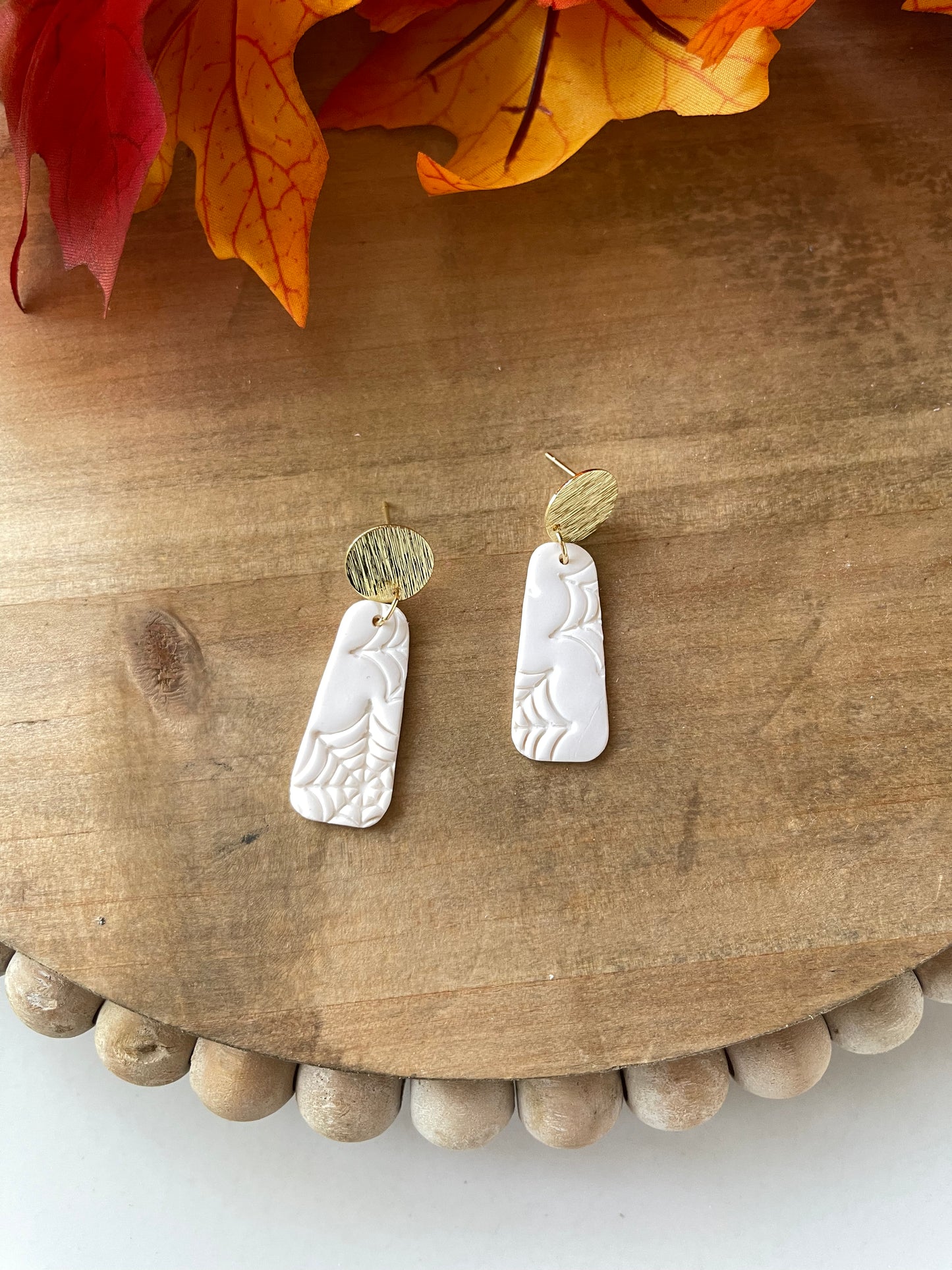 Eerie-sistible Long Dangle