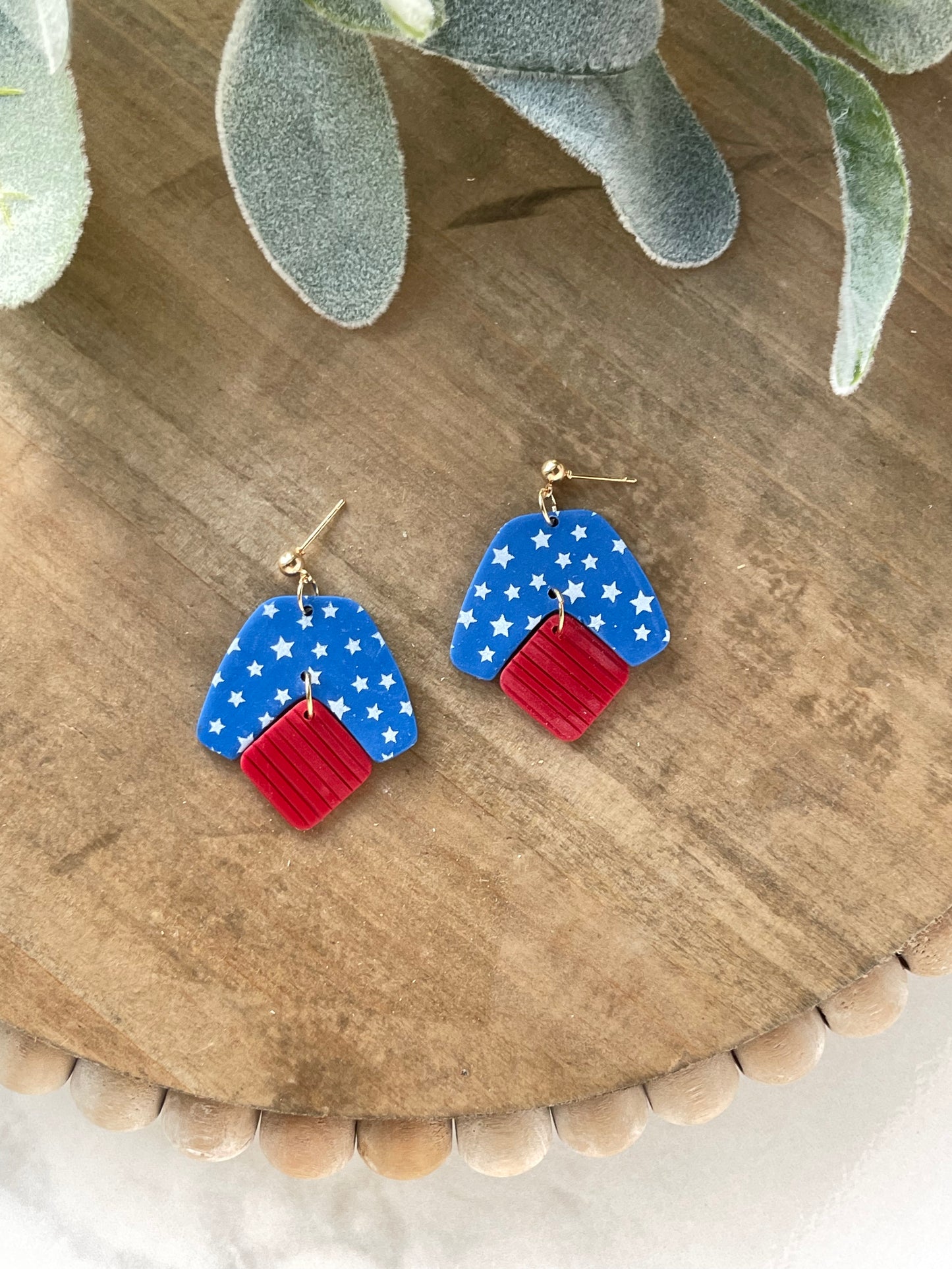 Patriotic Boomerang Dangle