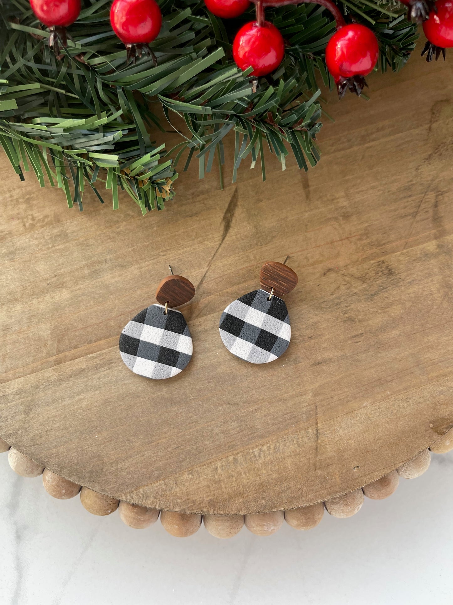 Black & White Buffalo Plaid Stud Dangle