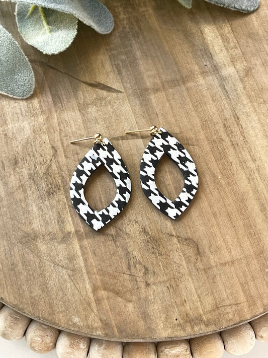 Houndstooth Long Teardrop Dangle